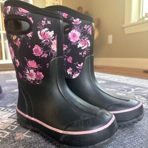 Bogs Boots - Girls Size 2